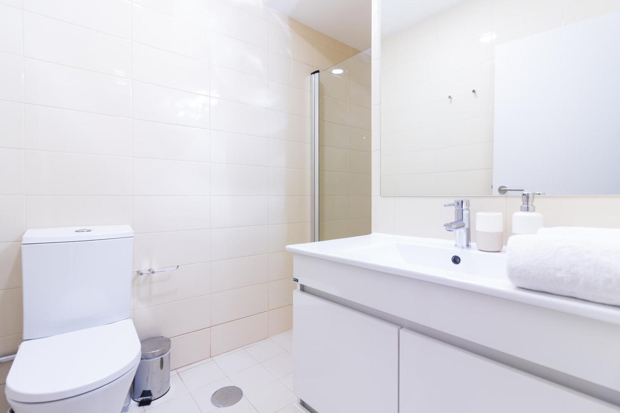 On Deluxe Apartments - Free Parking Porto Exterior foto